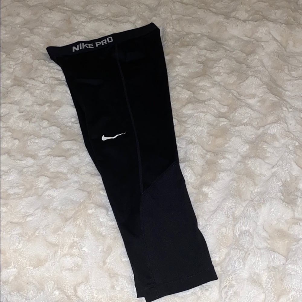 Nike Pro Cropped Leggings